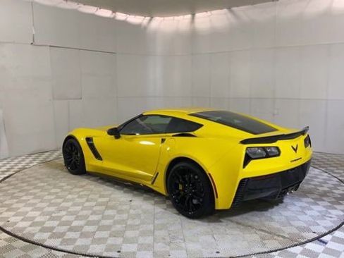 Used 2019 Chevrolet Corvette Z06 RWD image 6