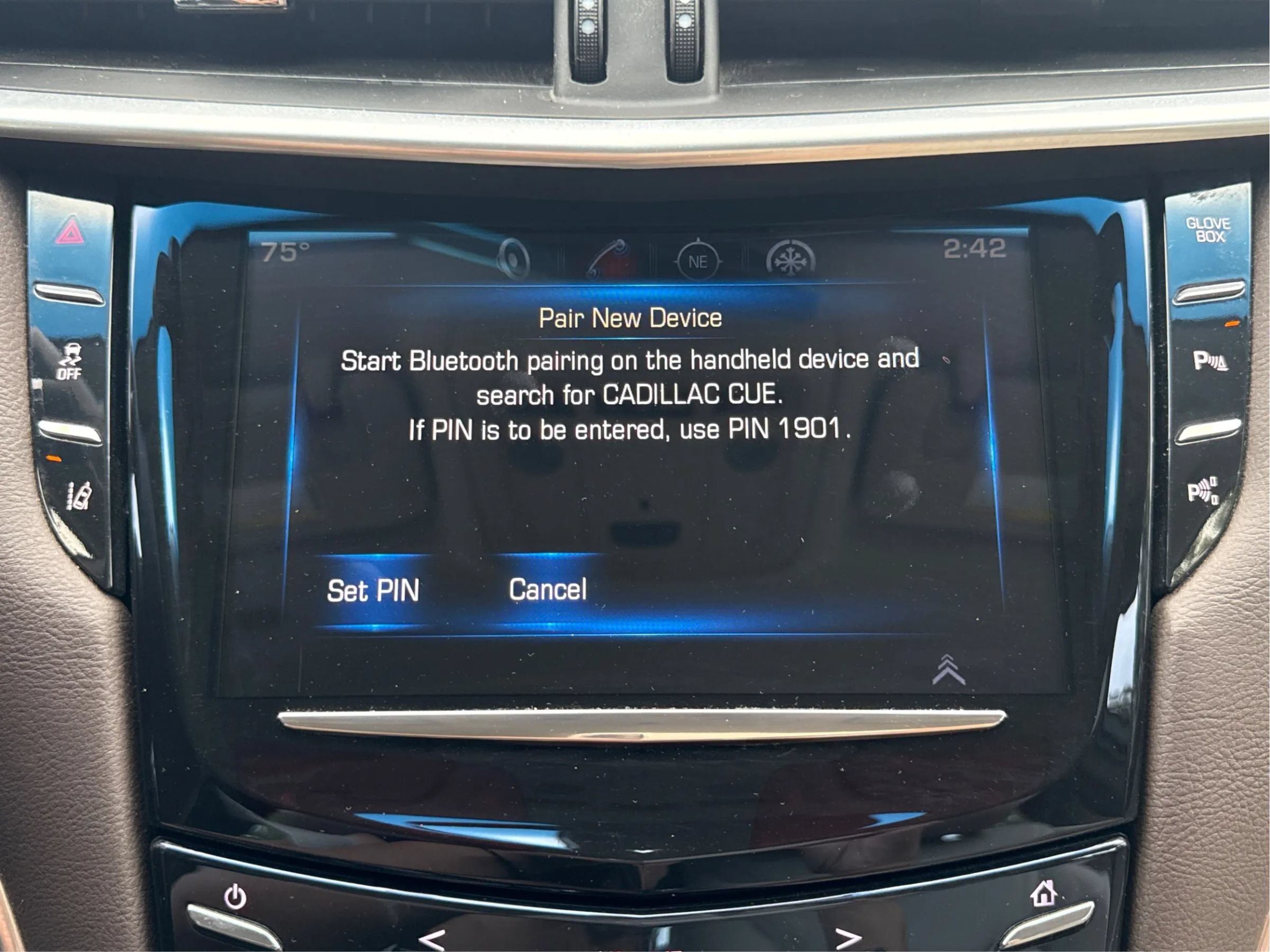 Used 2014 Cadillac XTS Luxury w/ Driver Awareness Package FWD image 28