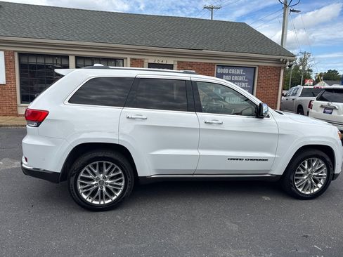 Used 2017 Jeep Grand Cherokee Summit w/ Skid Plate Group AWD/4WD image 5
