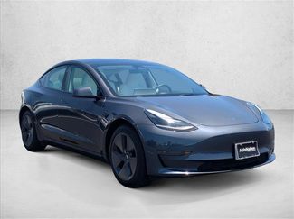 Used 2023 Tesla Model 3 Standard Range RWD video 3