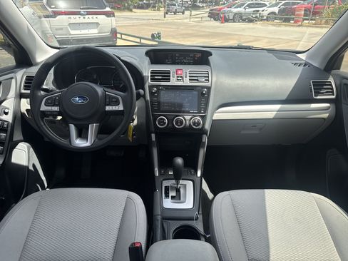 Used 2018 Subaru Forester 2.5i Premium AWD/4WD image 10