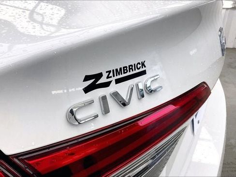Certified 2024 Honda Civic Sport image 9