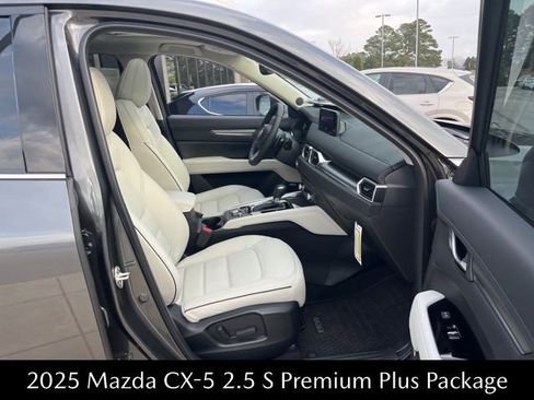 New 2025 MAZDA CX-5 AWD 2.5 S w/ Premium Plus Pkg image 30