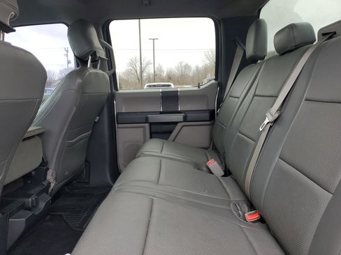 Used 2016 Ford F150 XLT image 10