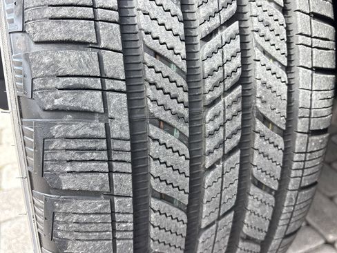 Used 2025 Porsche Cayenne E-Hybrid Coupe image 36