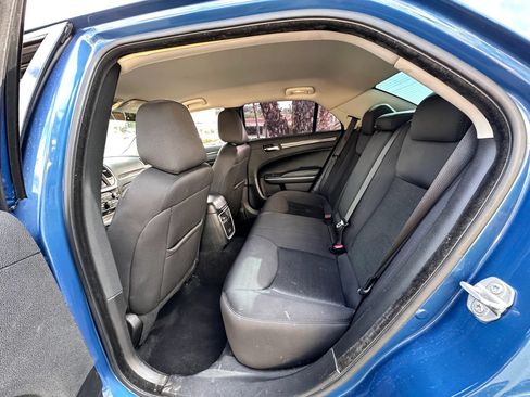 Used 2021 Chrysler 300 Touring w/ Sport Appearance Package RWD image 22