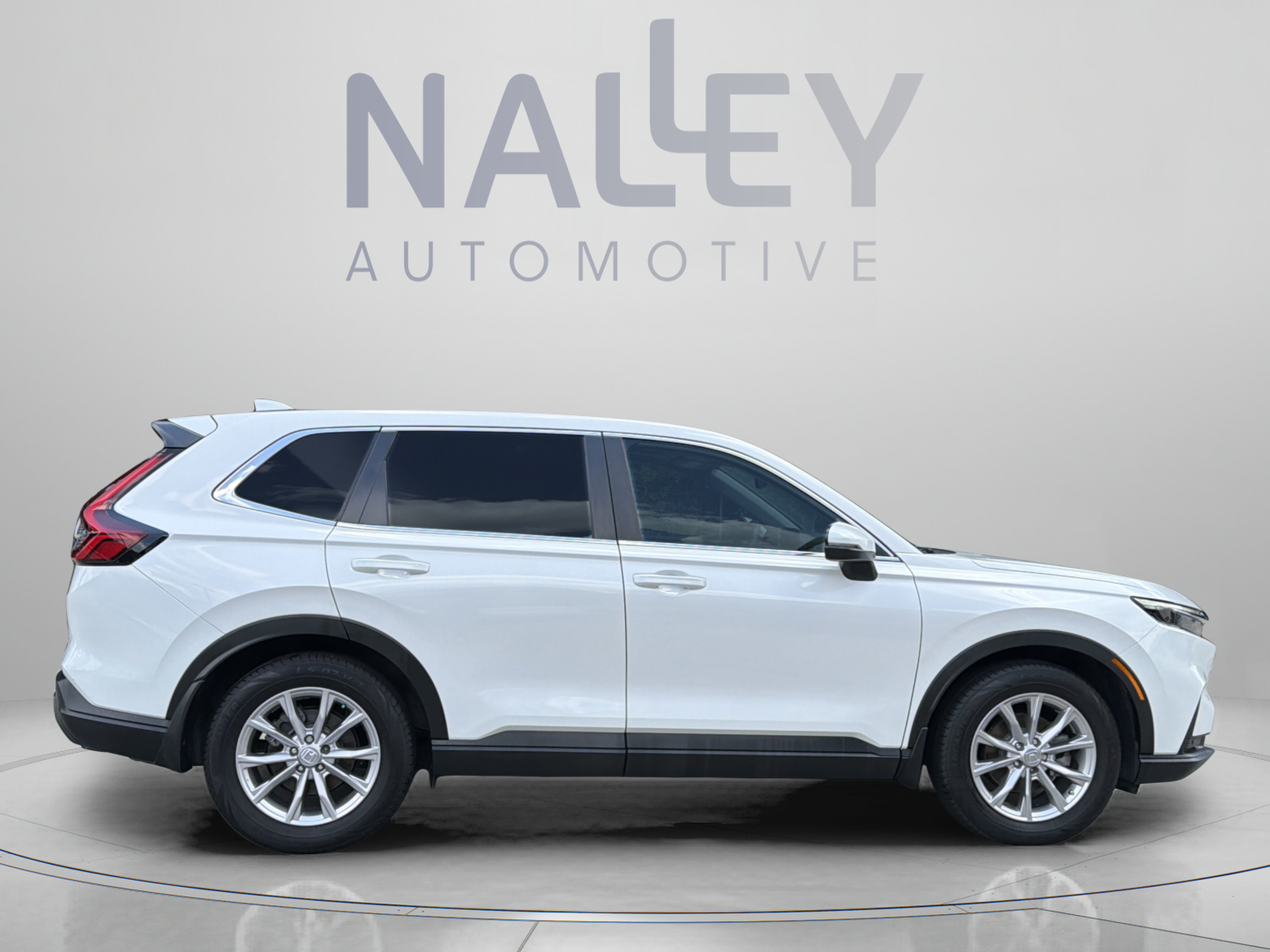 Used 2024 Honda CR-V EX-L image 6