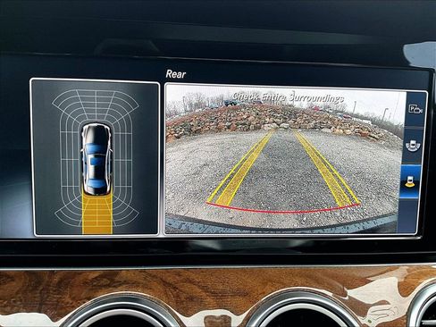 Used 2017 Mercedes-Benz E 300 4MATIC w/ Premium 1 Package image 17