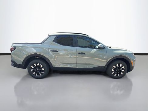 New 2026 Hyundai Santa Cruz SEL FWD image 2