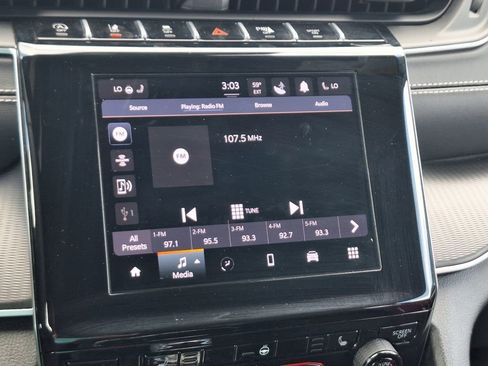 Used 2024 Jeep Grand Cherokee L Laredo AWD/4WD image 19