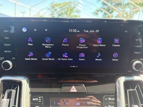 Used 2022 Kia Sorento SX AWD/4WD image 38