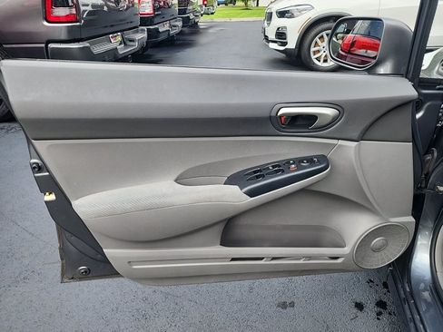 Used 2011 Honda Civic LX image 27