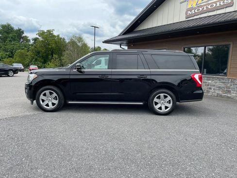 Used 2018 Ford Expedition Max XLT w/ Equipment Group 202A AWD/4WD image 3