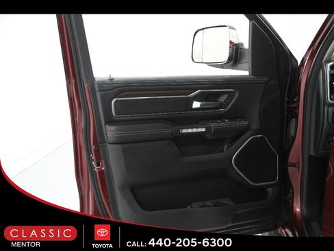 Used 2022 RAM 1500 Laramie AWD/4WD image 4