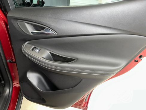 Used 2023 Buick Encore GX Essence w/ Experience Buick Package image 28