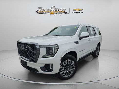 Used 2023 GMC Yukon Denali Ultimate AWD/4WD image 4