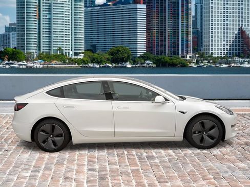 Used 2020 Tesla Model 3 Long Range AWD/4WD image 4