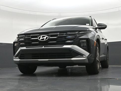 Used 2025 Hyundai Tucson SEL FWD image 27