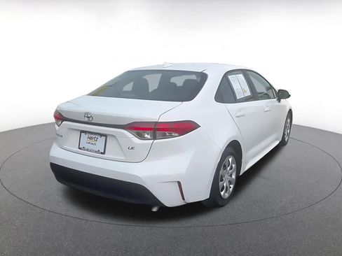 Used 2025 Toyota Corolla LE image 15