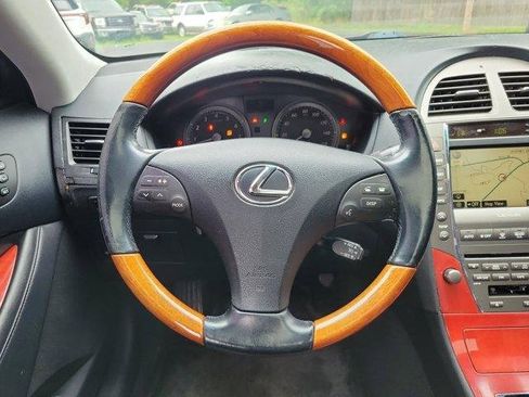 Used 2007 Lexus ES 350 w/ Premium Plus Pkg image 10