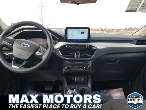 Certified 2020 Ford Escape SE image 15