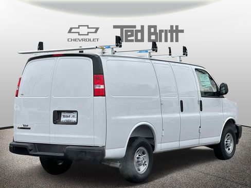 New 2025 Chevrolet Express 3500 w/ Driver Convenience Package image 2