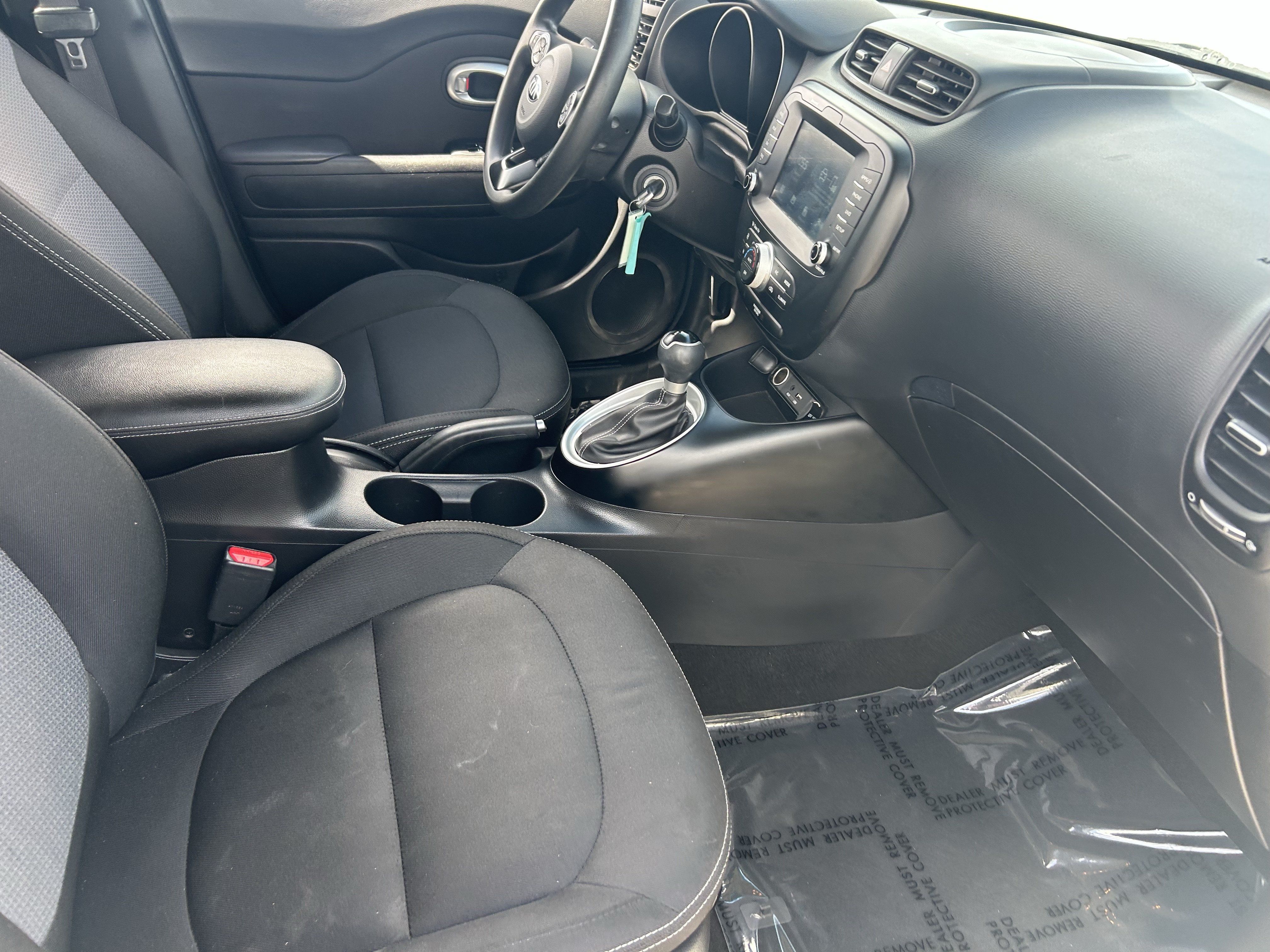 Used 2018 Kia Soul + FWD image 12