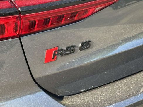 Used 2021 Audi RS 6 AWD/4WD image 11