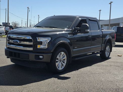 Used 2015 Ford F150 Lariat w/ FX4 Off-Road Package image 3