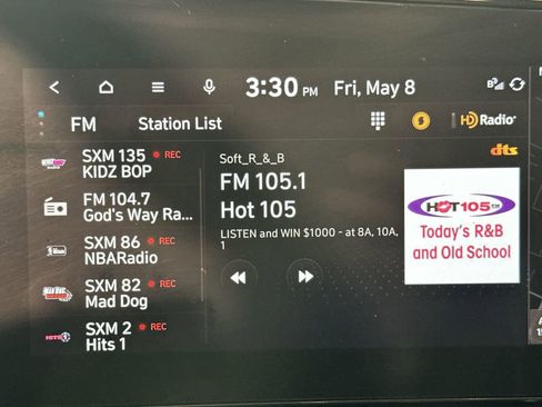 Used 2023 Hyundai Elantra Limited FWD image 16