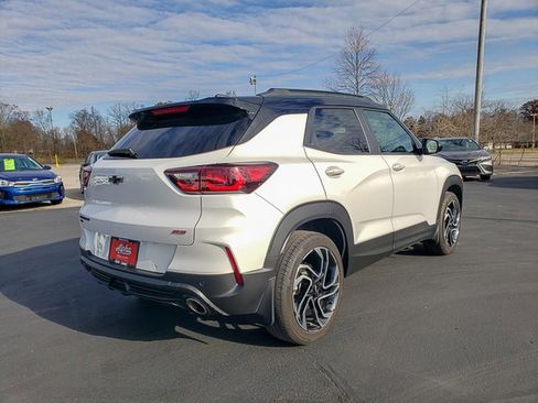 Used 2024 Chevrolet TrailBlazer RS w/ Convenience Package image 7