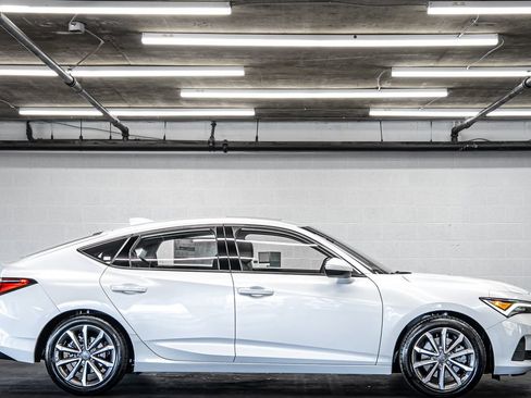 New 2026 Acura Integra FWD image 6
