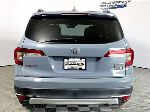 Used 2022 Honda Pilot Touring image 4