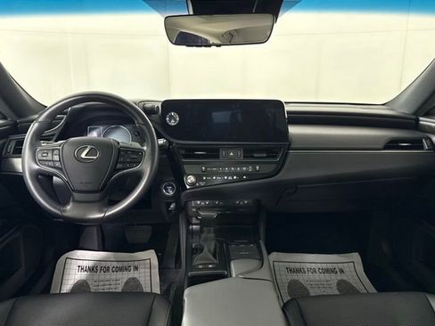 Used 2022 Lexus ES 300h w/ Premium Package image 26