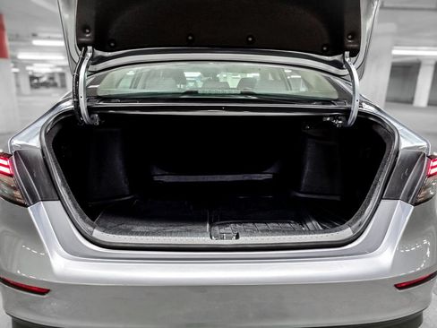 Used 2023 Honda Accord LX image 8