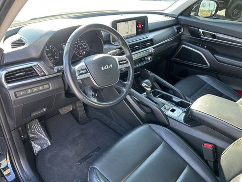 Used 2022 Kia Telluride S image 21