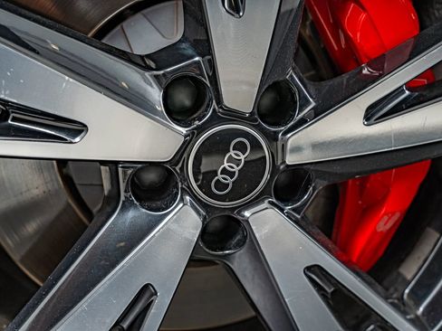 Used 2022 Audi S6 Premium Plus w/ S Sport Package AWD/4WD image 11