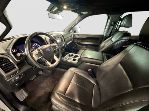 Used 2021 Ford Expedition Max XLT RWD image 13
