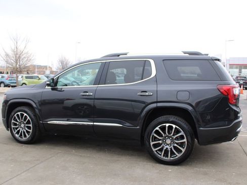 Used 2020 GMC Acadia Denali w/ Technology Package image 4