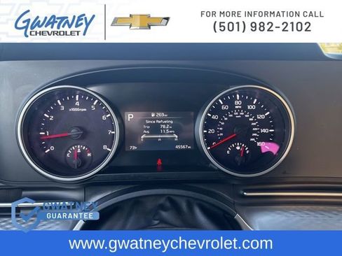 Used 2024 Kia Carnival LX image 15