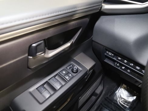 Used 2024 Toyota Sequoia Limited image 37