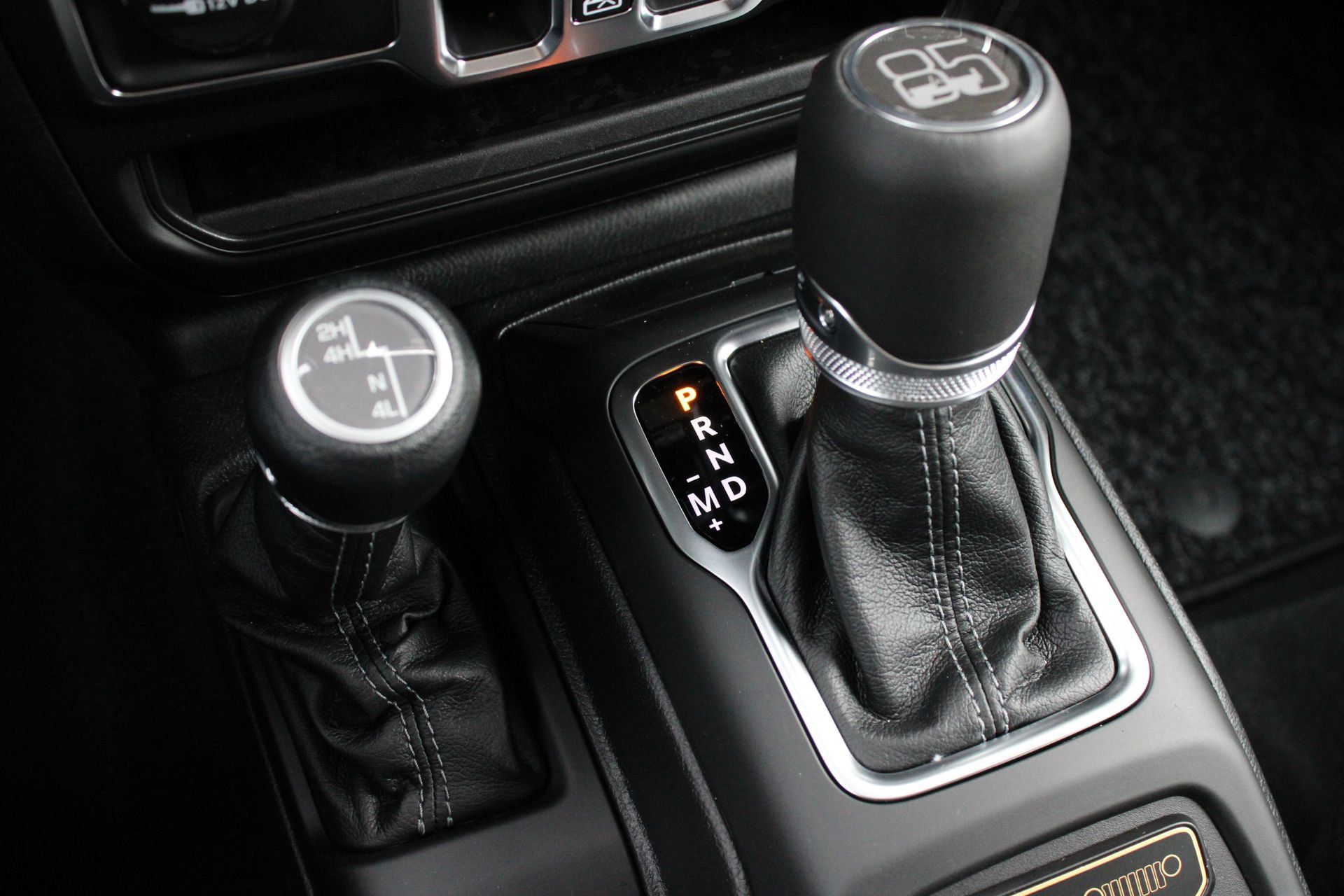New 2026 Jeep Gladiator Sport AWD/4WD image 39