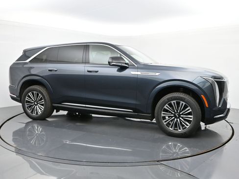 New 2026 Cadillac Escalade IQ Luxury 1 w/ LPO, Floor Liner Package image 7