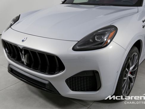 Used 2023 Maserati Grecale Modena image 35