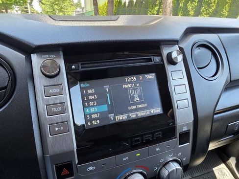 Used 2019 Toyota Tundra SR AWD/4WD image 14