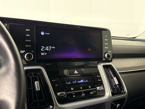 Used 2021 Kia Sorento SX FWD image 24