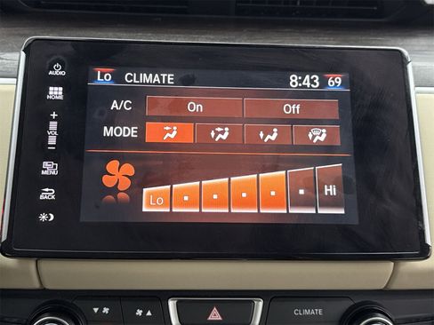 Used 2018 Honda Clarity Plug-In Hybrid image 26