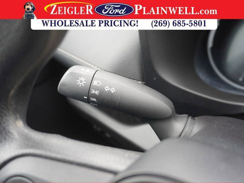 Used 2025 Toyota RAV4 LE image 17