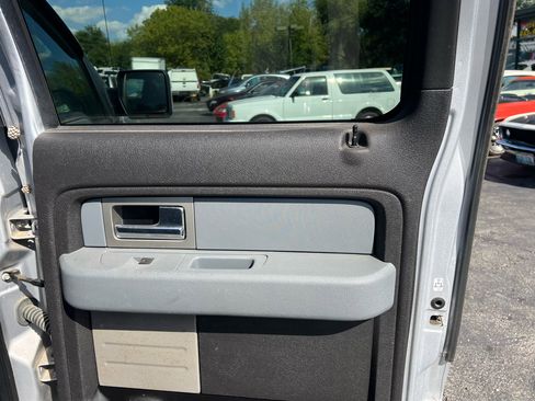 Used 2011 Ford F150 XLT w/ XLT Convenience Pkg image 14