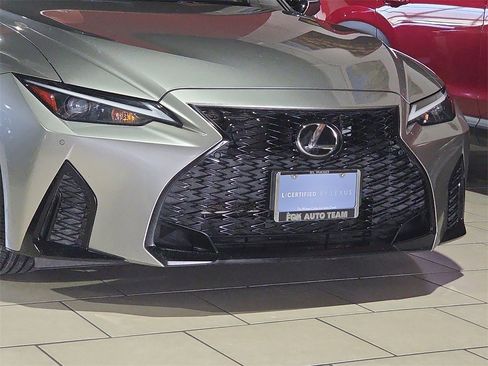 Used 2023 Lexus IS 350 F Sport image 8